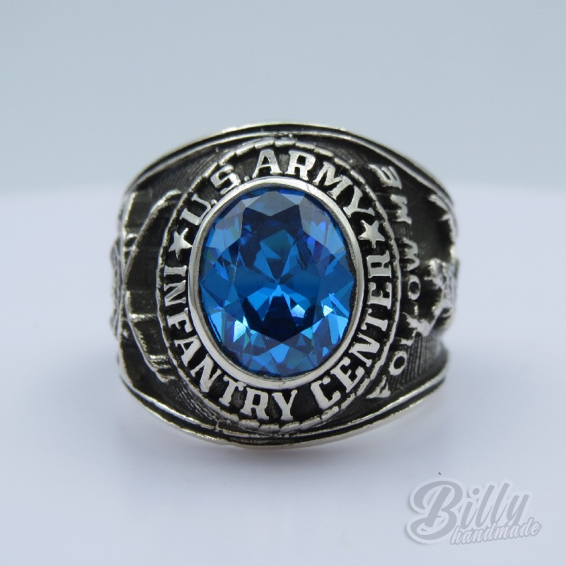 Infantry Center Ring - Echoes of Valor